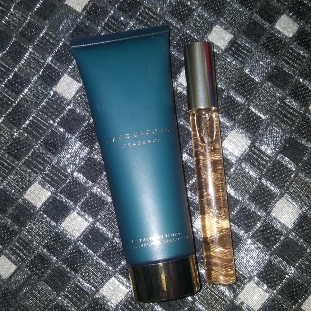Decadence by Marc Jacobs lotion&Roller ball parfum